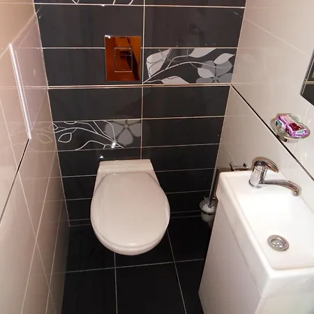 Apartment Stylish Quiet In Old Town Historic Centre