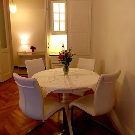 Stylish Quiet In Old Town Historic Centre Apartment *